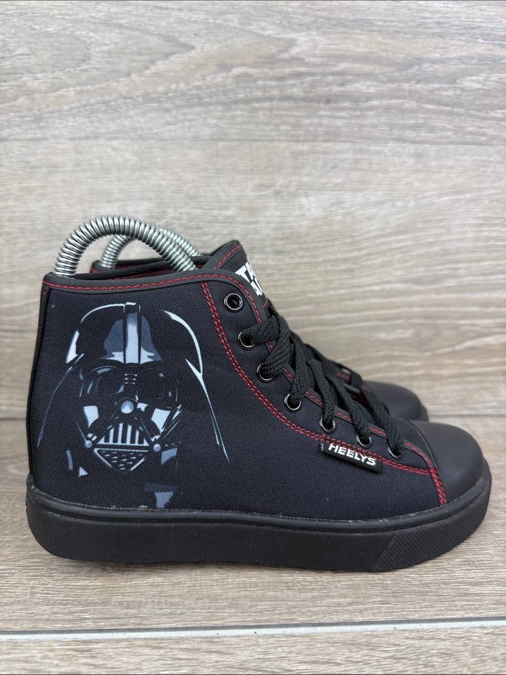 Heelys Hustle Star Wars Darth Vader Youth Sz 3 Black White Red Sneaker HE101051
